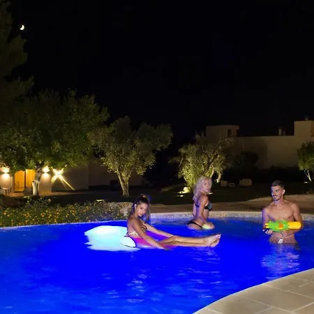 Acrie Lifestyle Üdülőközpont *